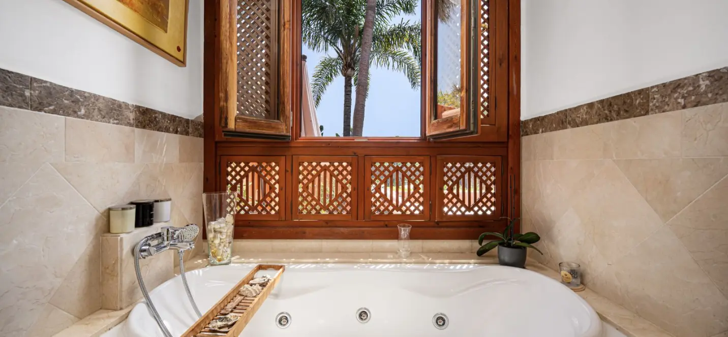 Sale of townhouse in Marbella 4