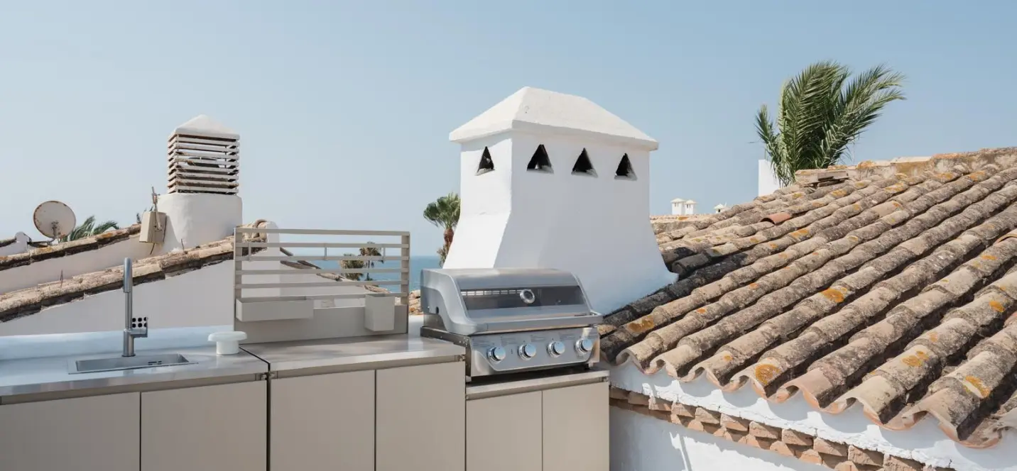 Sale of middle floor apartment in San Pedro de Alcántara 4