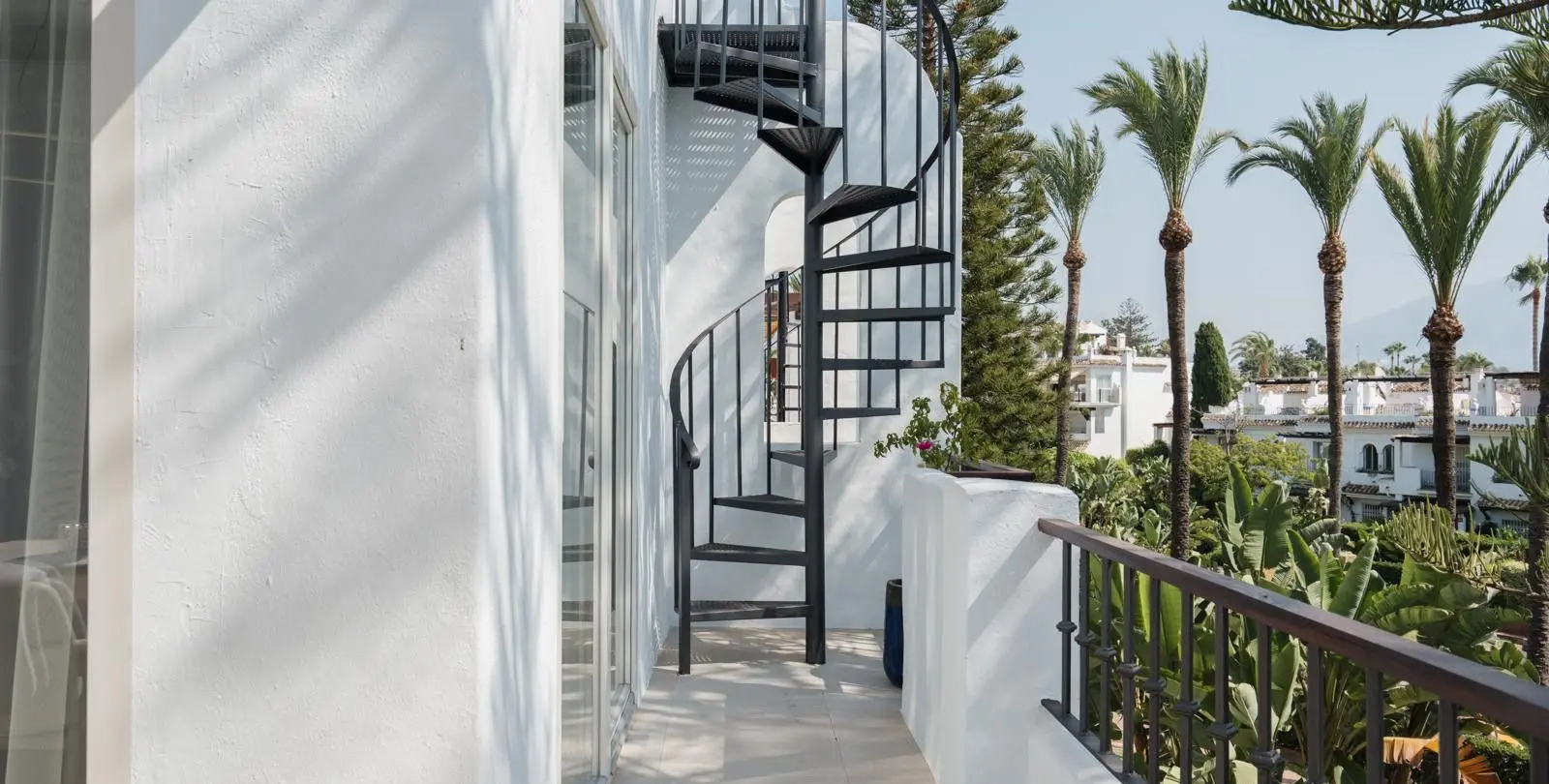 Продажа апартаментов на среднем этаже в San Pedro de Alcántara 7