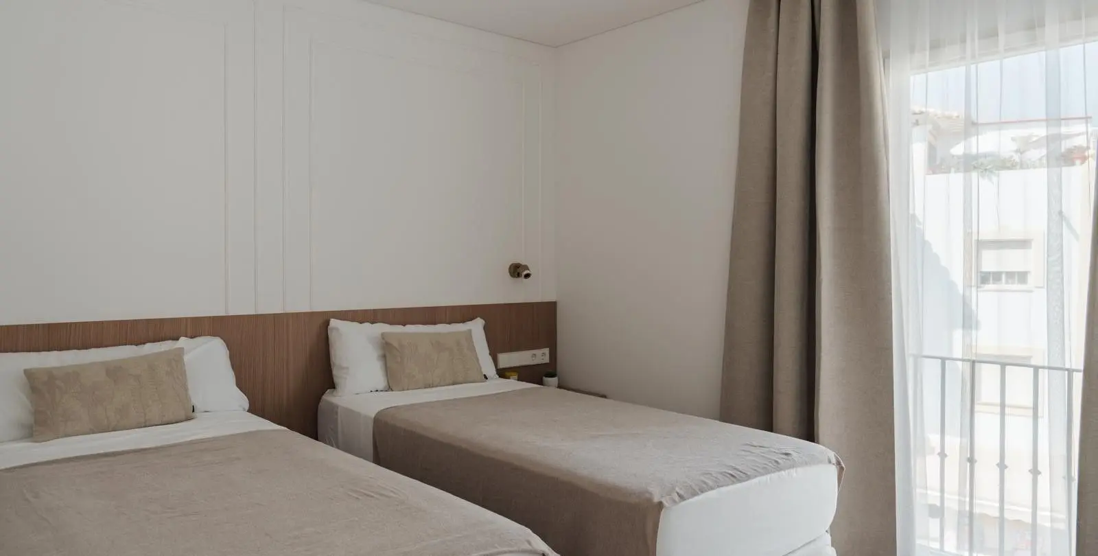 Продажа апартаментов на среднем этаже в San Pedro de Alcántara 16