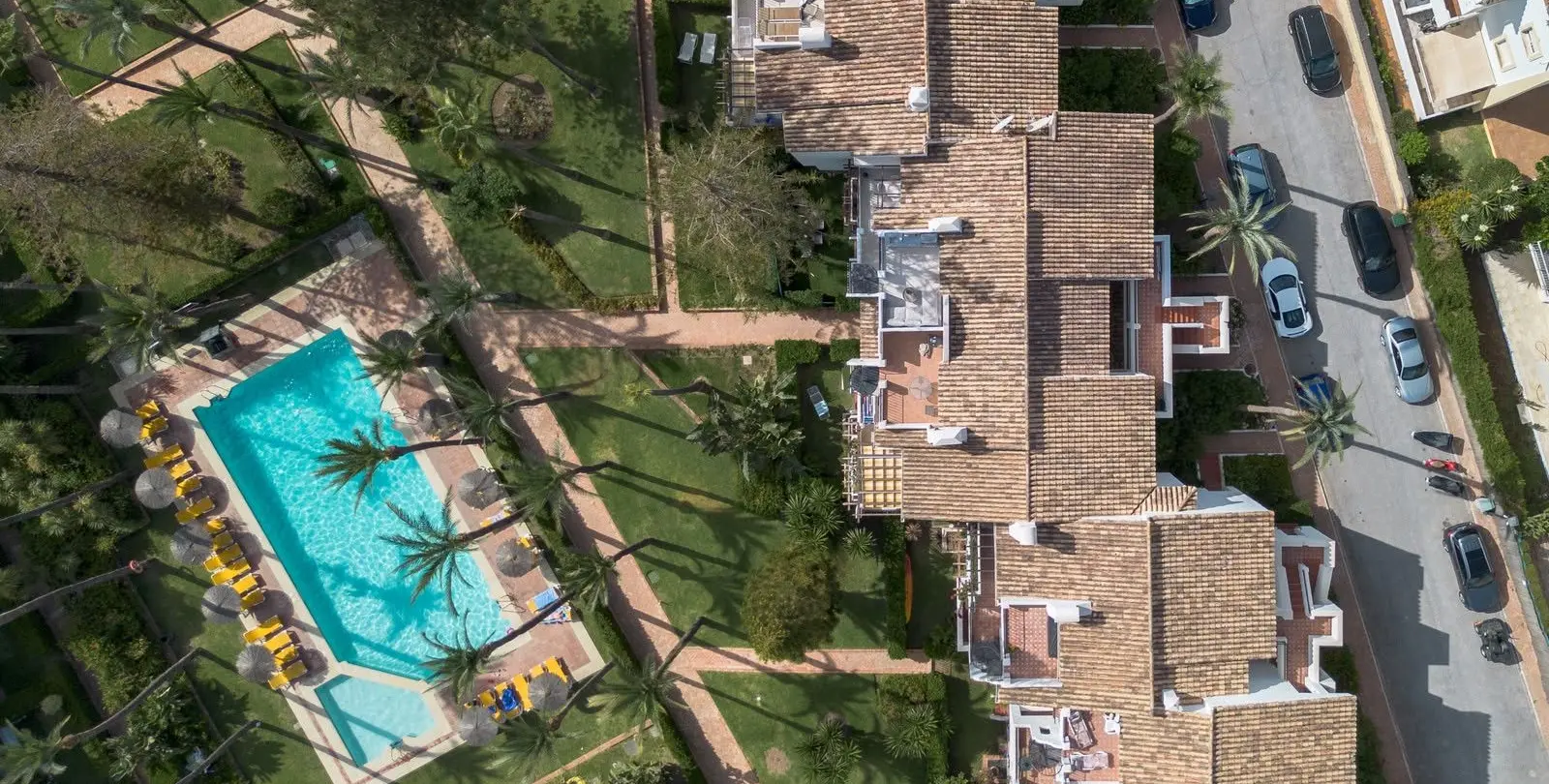 Продажа апартаментов на среднем этаже в San Pedro de Alcántara 37