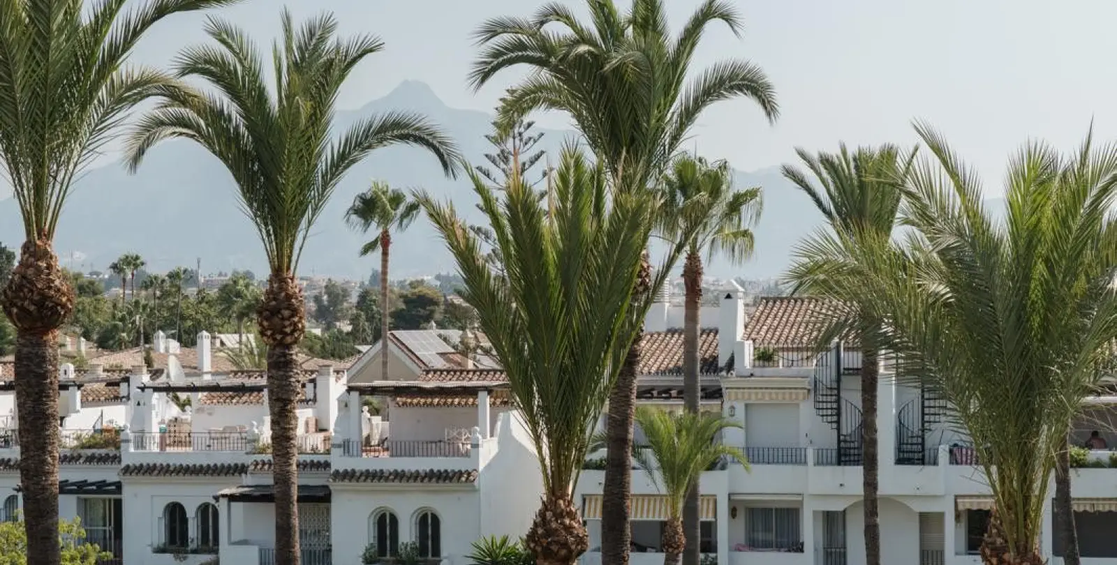 Продажа апартаментов на среднем этаже в San Pedro de Alcántara 41