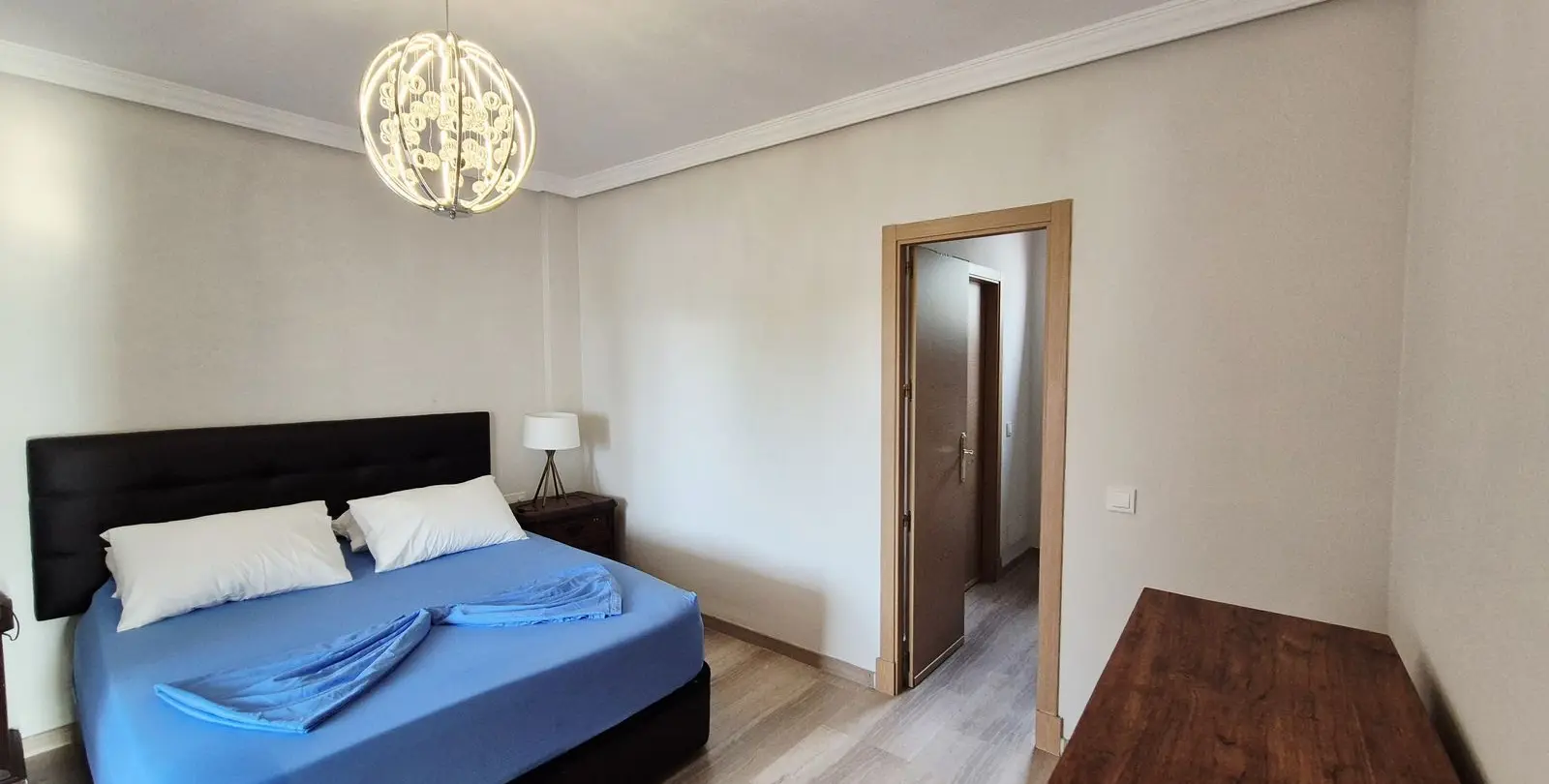 Sale of detached villa in Guadalmina Baja 49