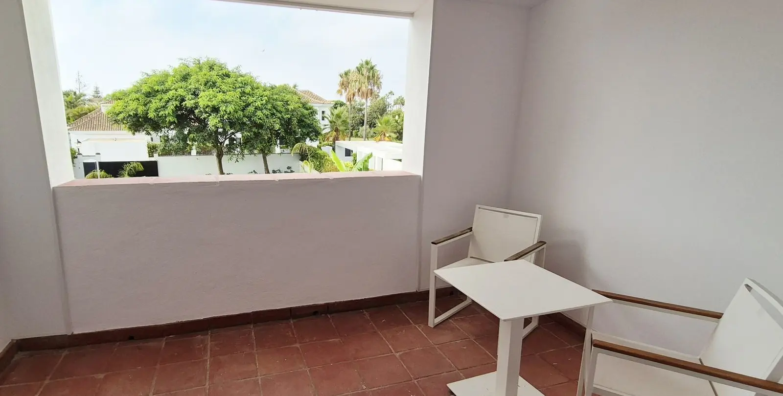 Sale of detached villa in Guadalmina Baja 89