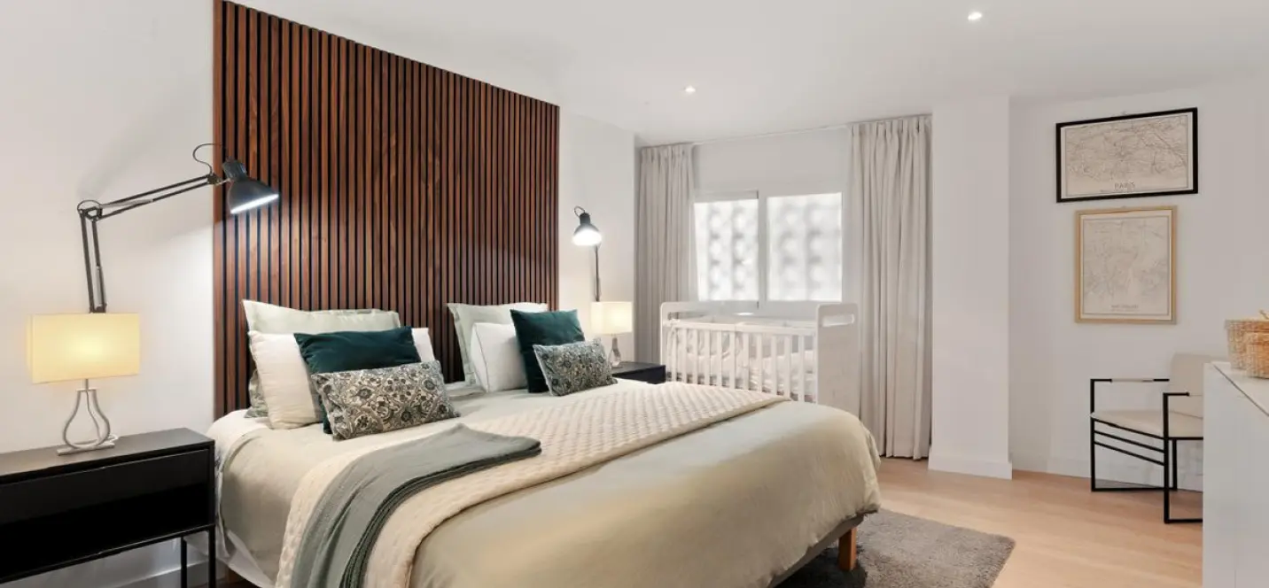 Alquiler a largo plazo de apartamento en planta media en Nueva Andalucía 0