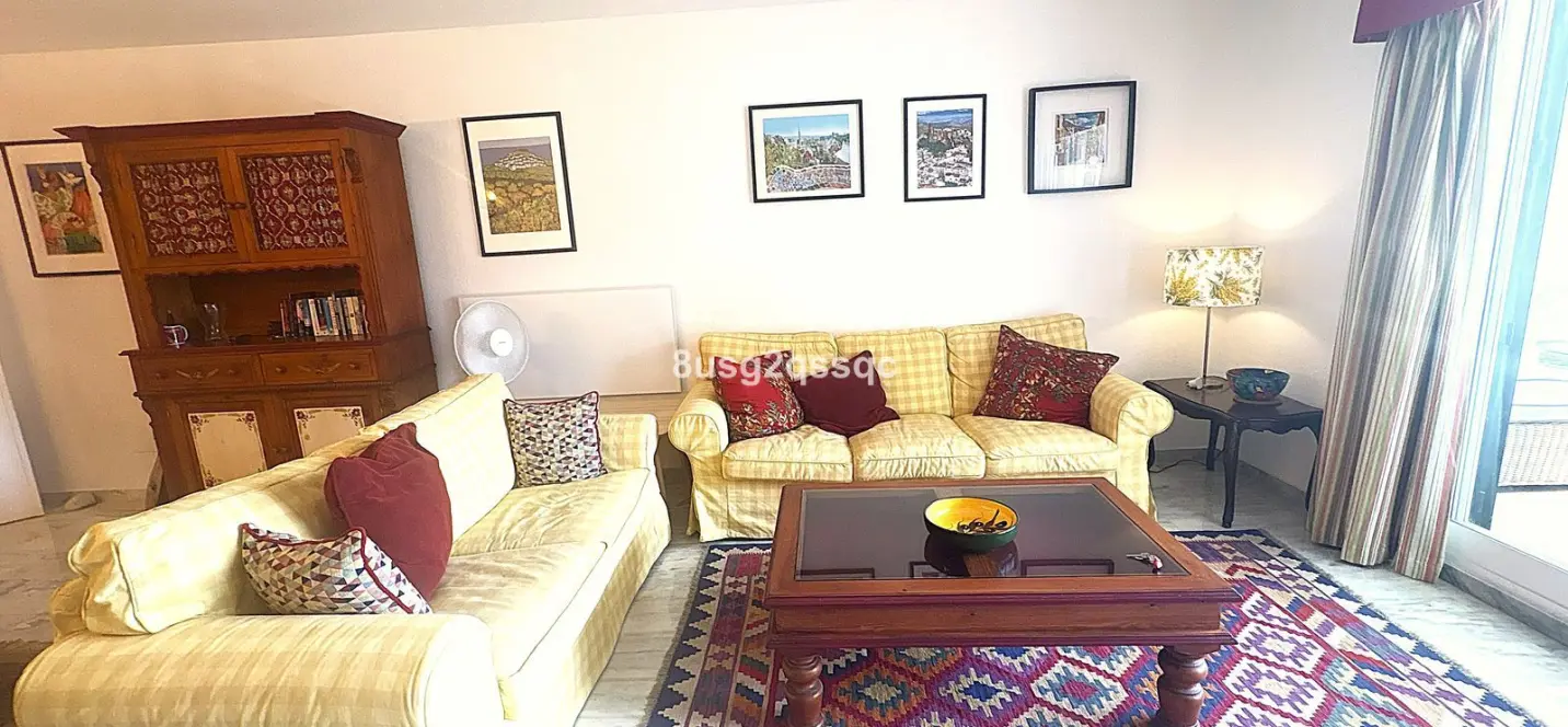 Sale of ground floor apartment in Costalita 2