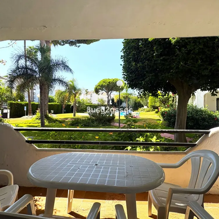 Venta de apartamento en planta baja en Costalita