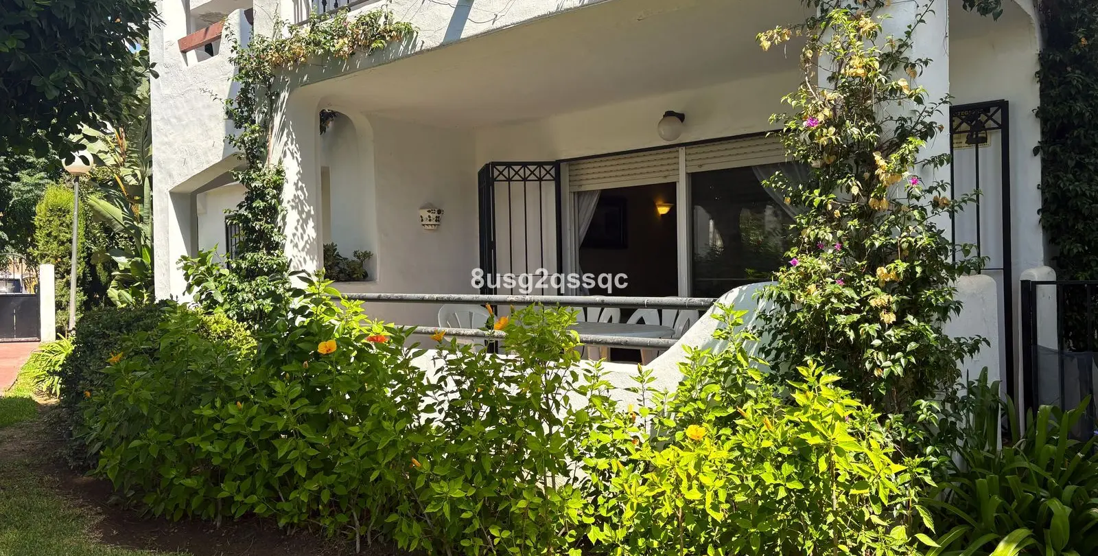 Venta de apartamento en planta baja en Costalita 2