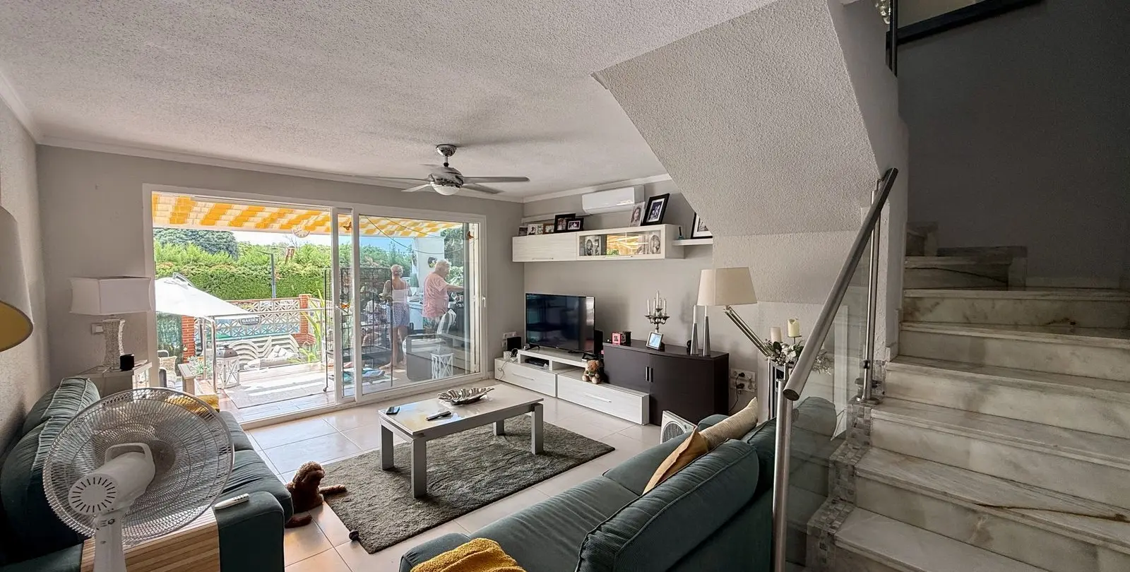 Sale of ground floor apartment in Torremolinos 10