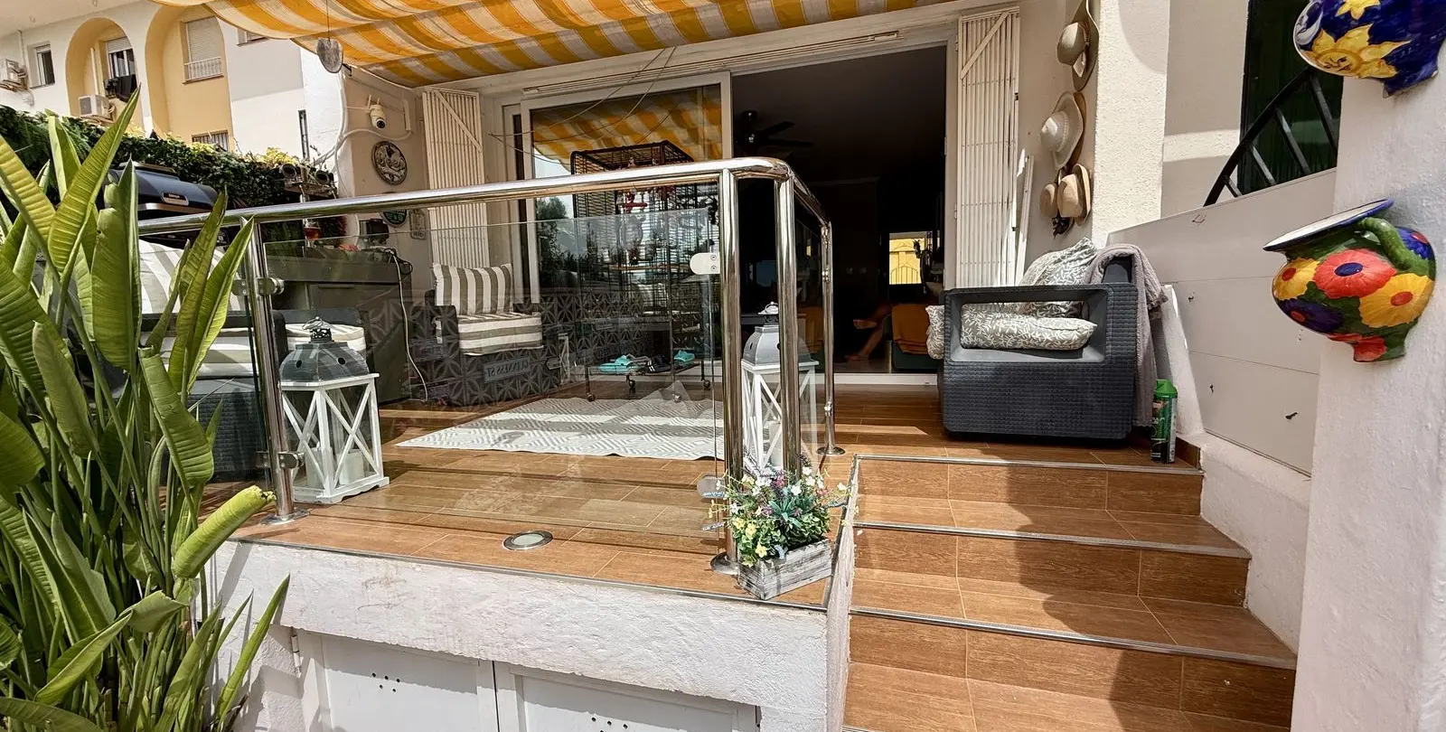 Sale of ground floor apartment in Torremolinos 17