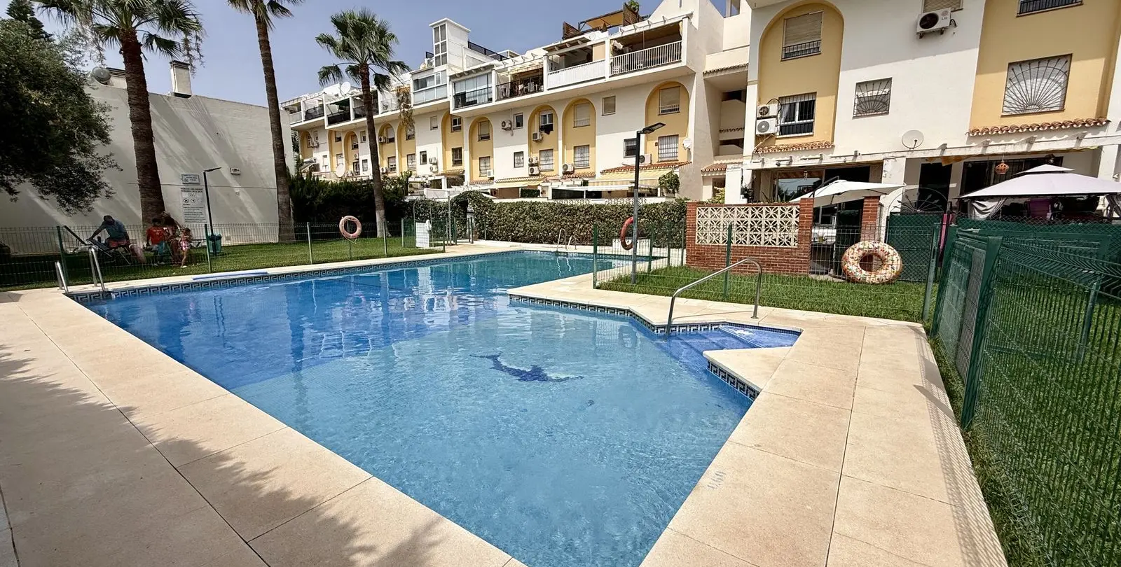 Sale of ground floor apartment in Torremolinos 35