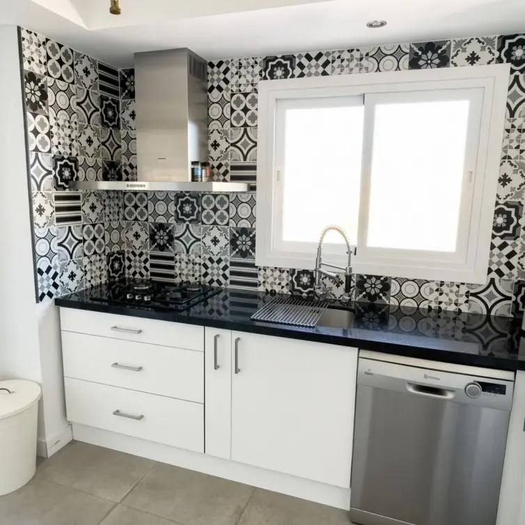 Sale of middle floor apartment in San Pedro de Alcántara