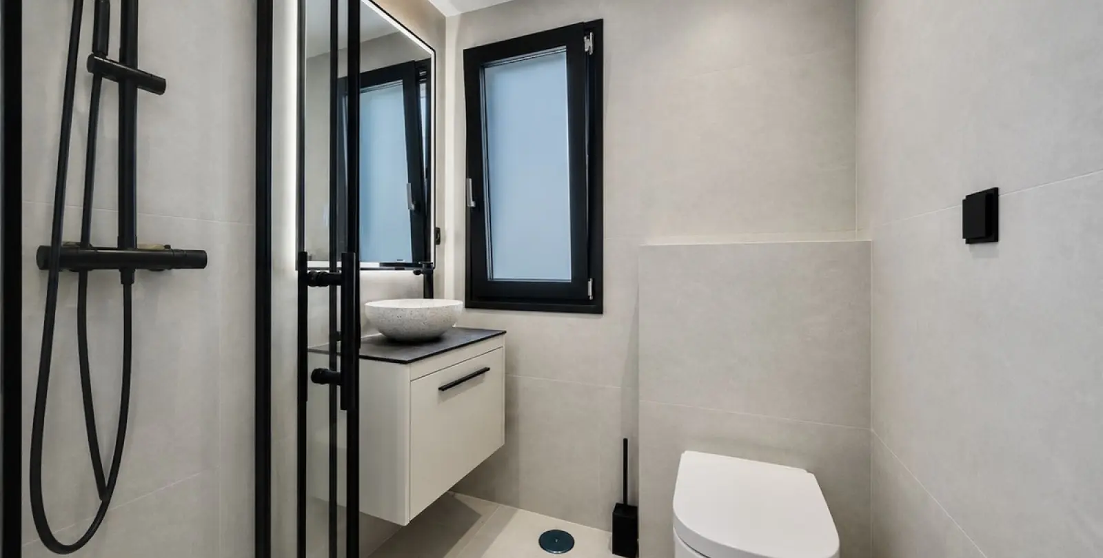 Long-term rent of detached villa in Puerto Banús 15