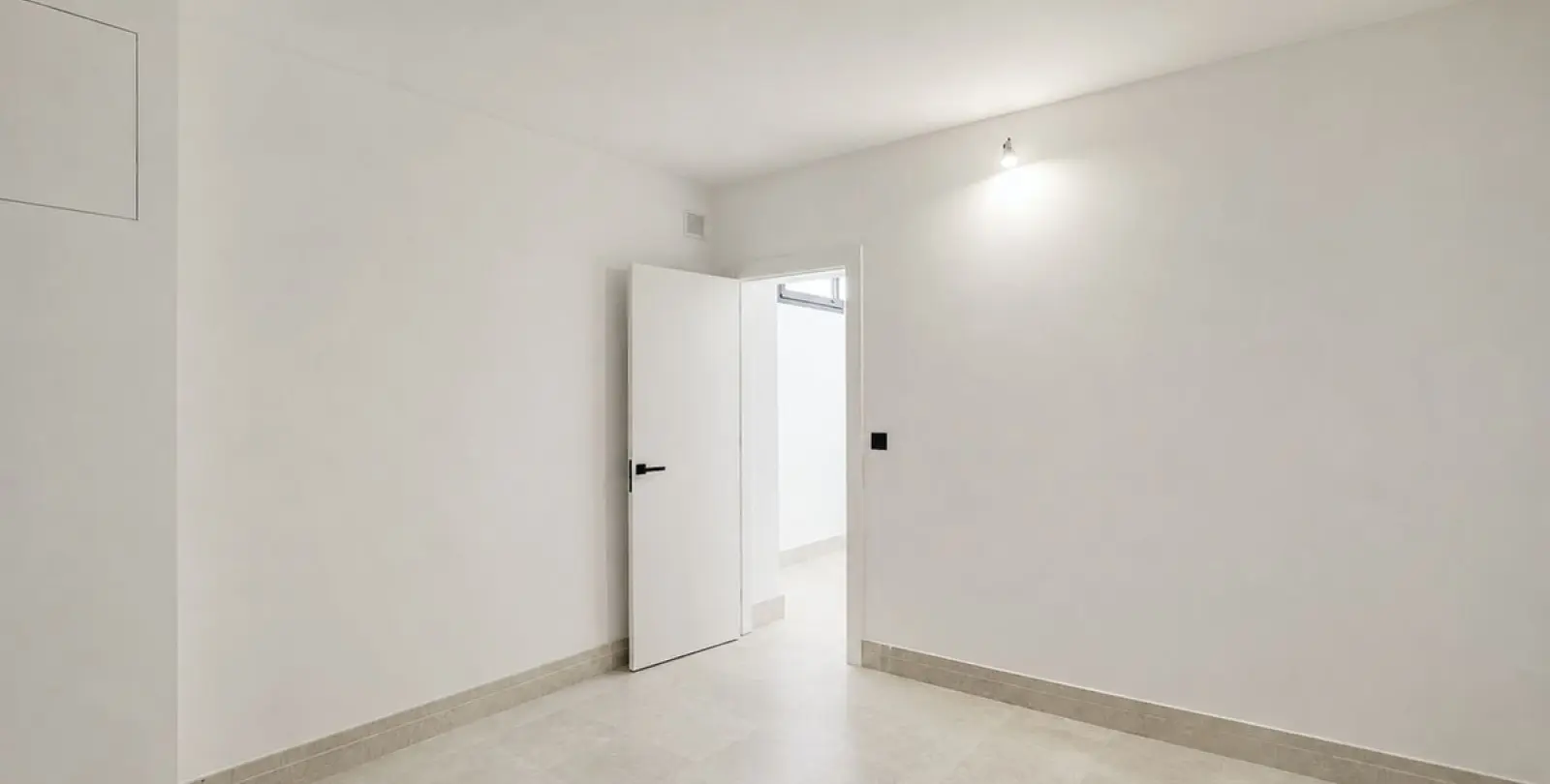 Long-term rent of detached villa in Puerto Banús 50