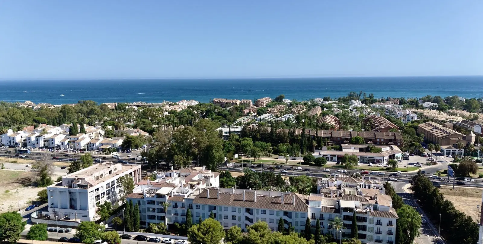 Долгосрочная аренда  отдельно стоящей виллы в Puerto Banús 53
