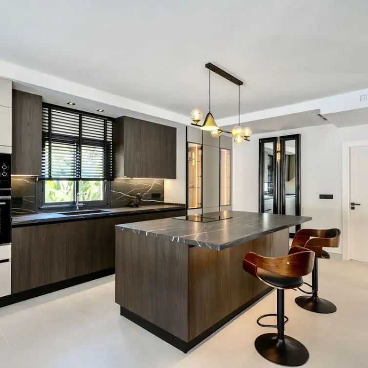 Long-term rent of detached villa in Puerto Banús