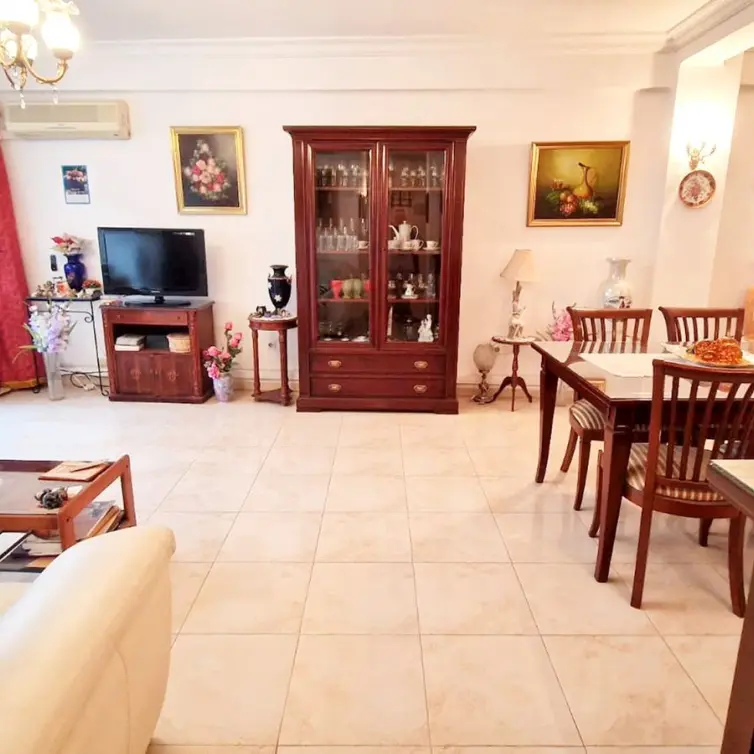 Venta de apartamento en planta media en Fuengirola