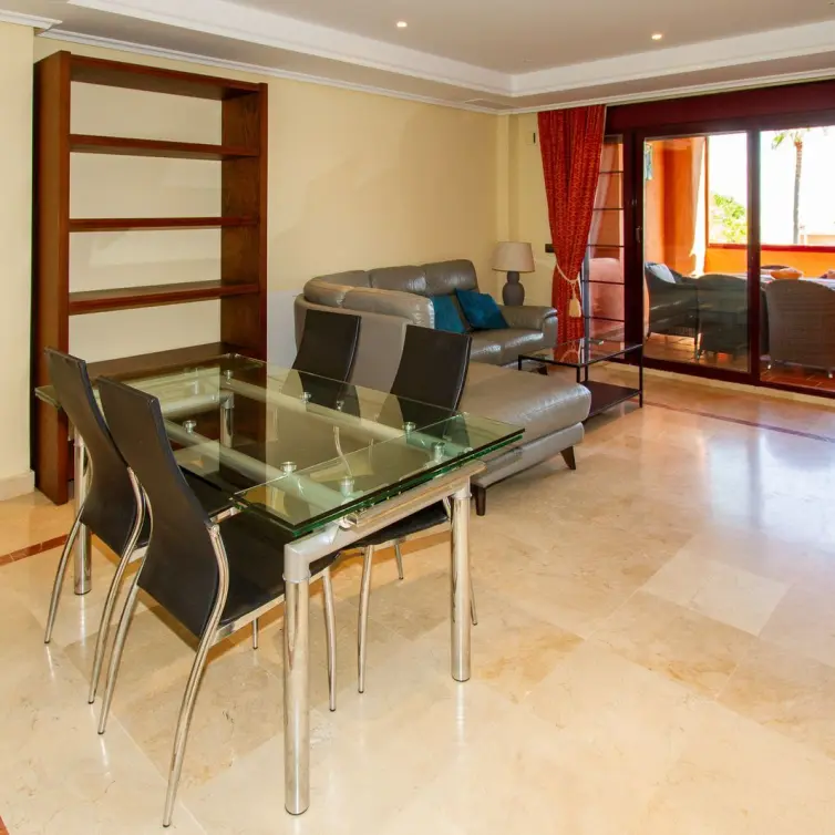 Sale of ground floor apartment in La Mairena
