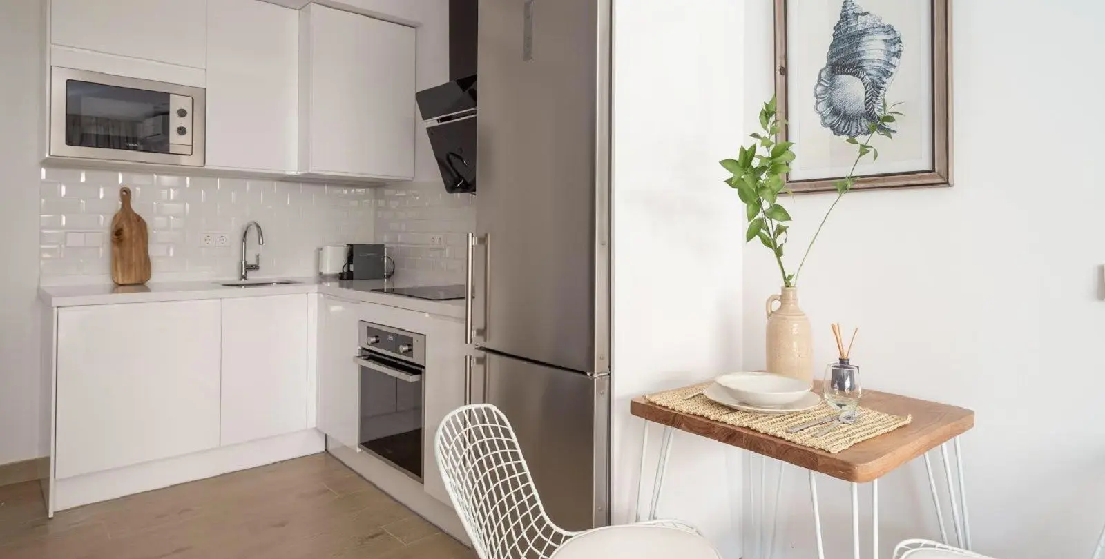 Sale of ground floor apartment in Elviria 11
