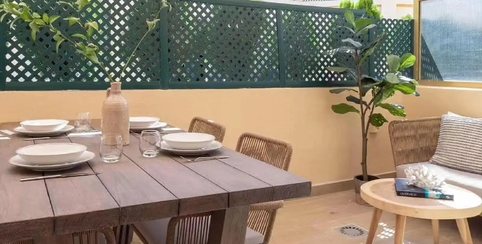 Sale of ground floor apartment in Elviria 14