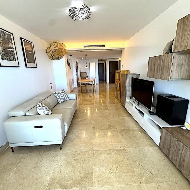 Sale of middle floor apartment in La Mairena