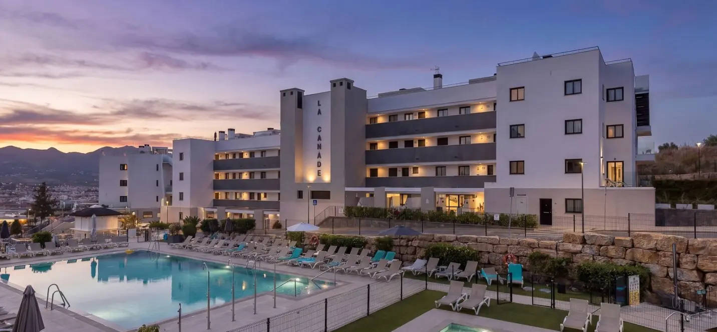 Продажа апартаментов на первом этаже в Mijas 0