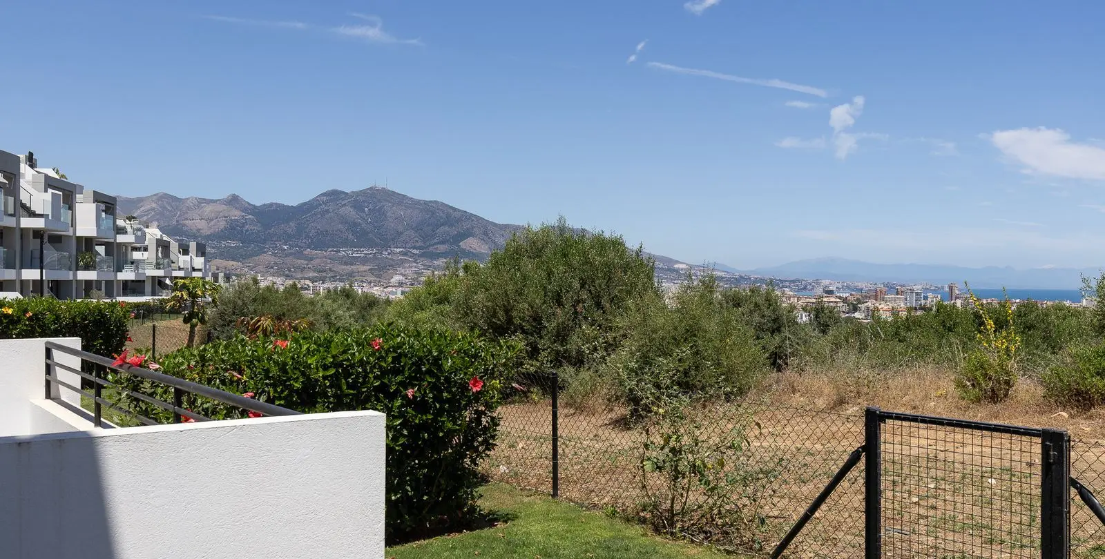Продажа апартаментов на первом этаже в Mijas 22
