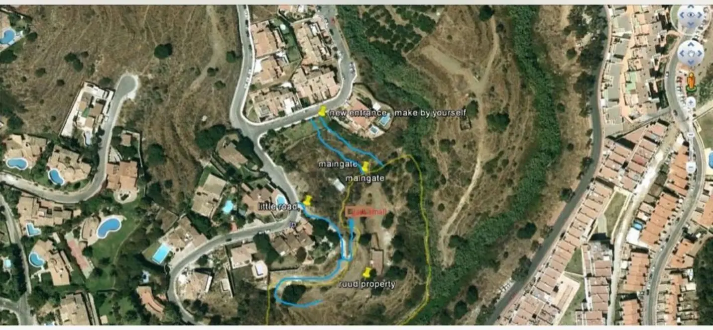 Sale of residential plot in Torremuelle 0