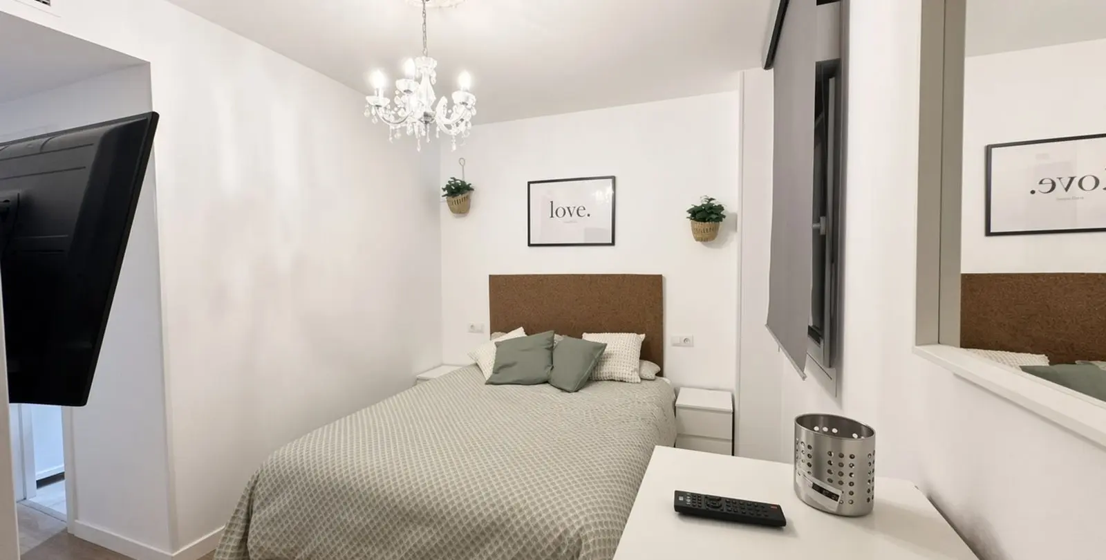Sale of middle floor apartment in La Campana 6