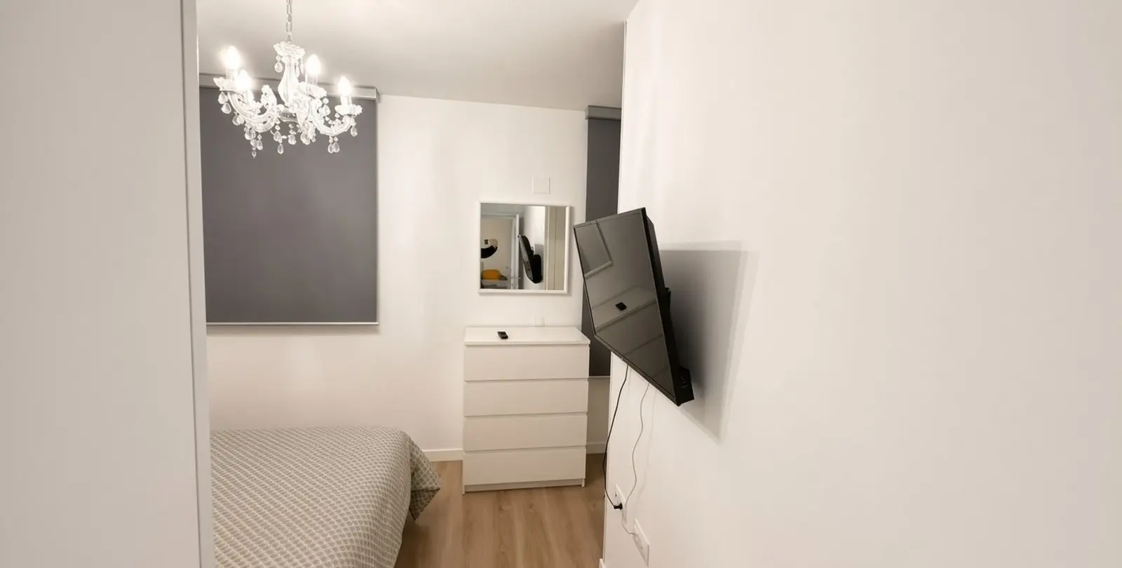 Sale of middle floor apartment in La Campana 19