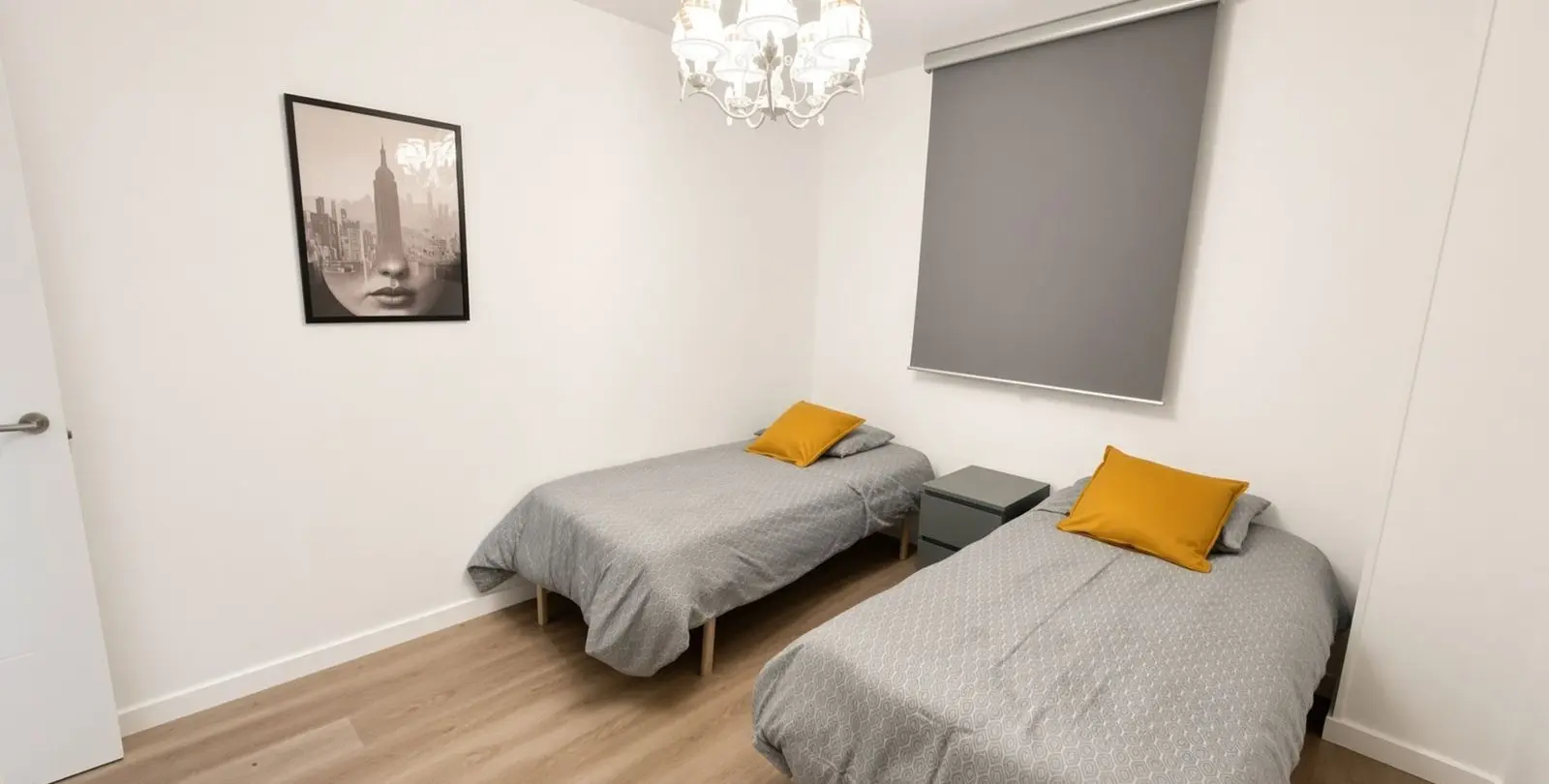 Sale of middle floor apartment in La Campana 25