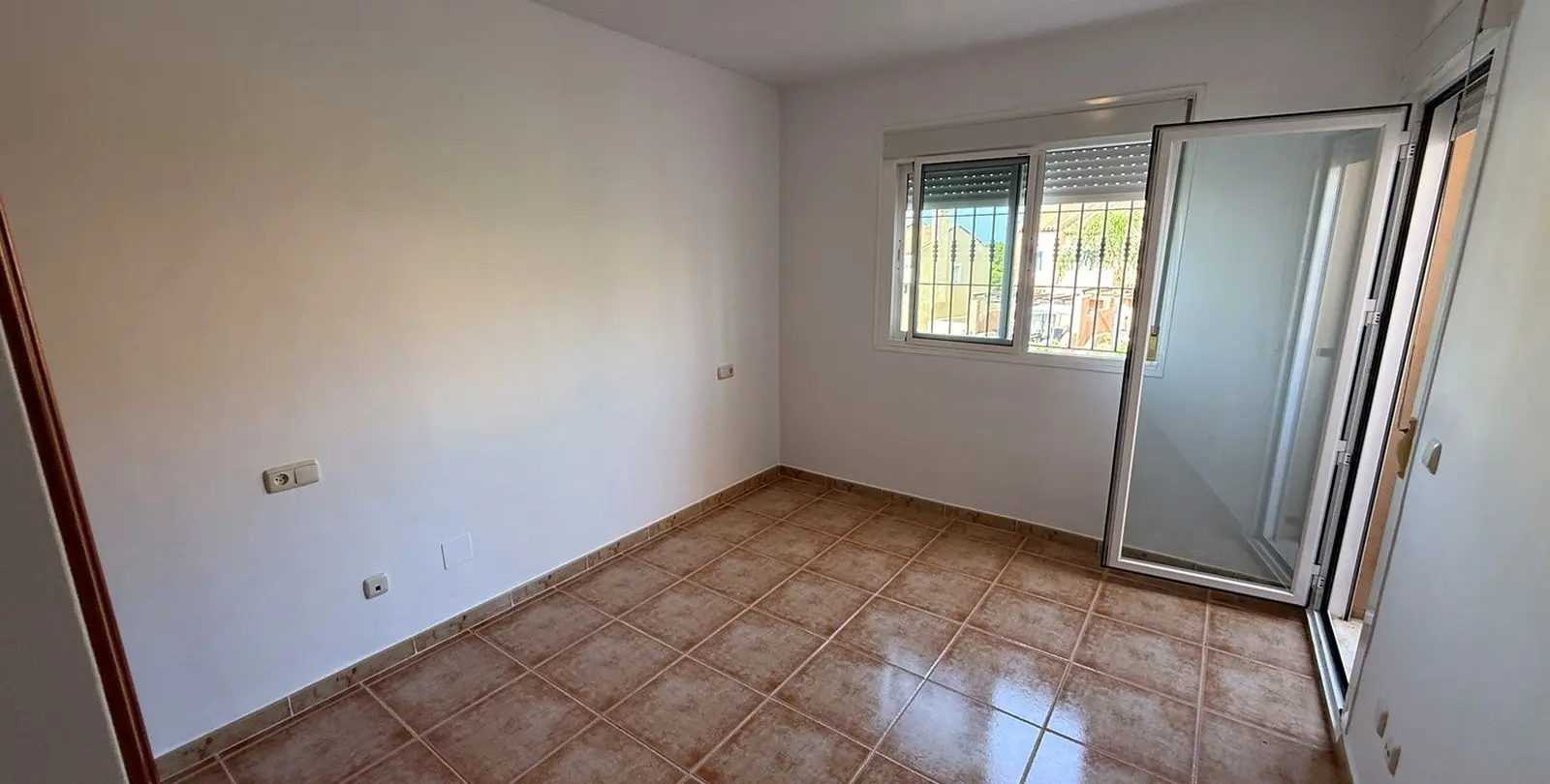 Venta de adosado en Calahonda 21