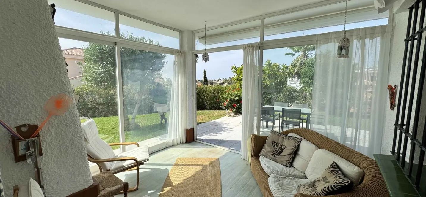 Venta de villa independiente en Torrenueva 4