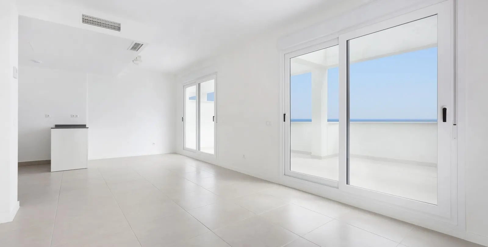 Продажа пентхауса в Estepona 1