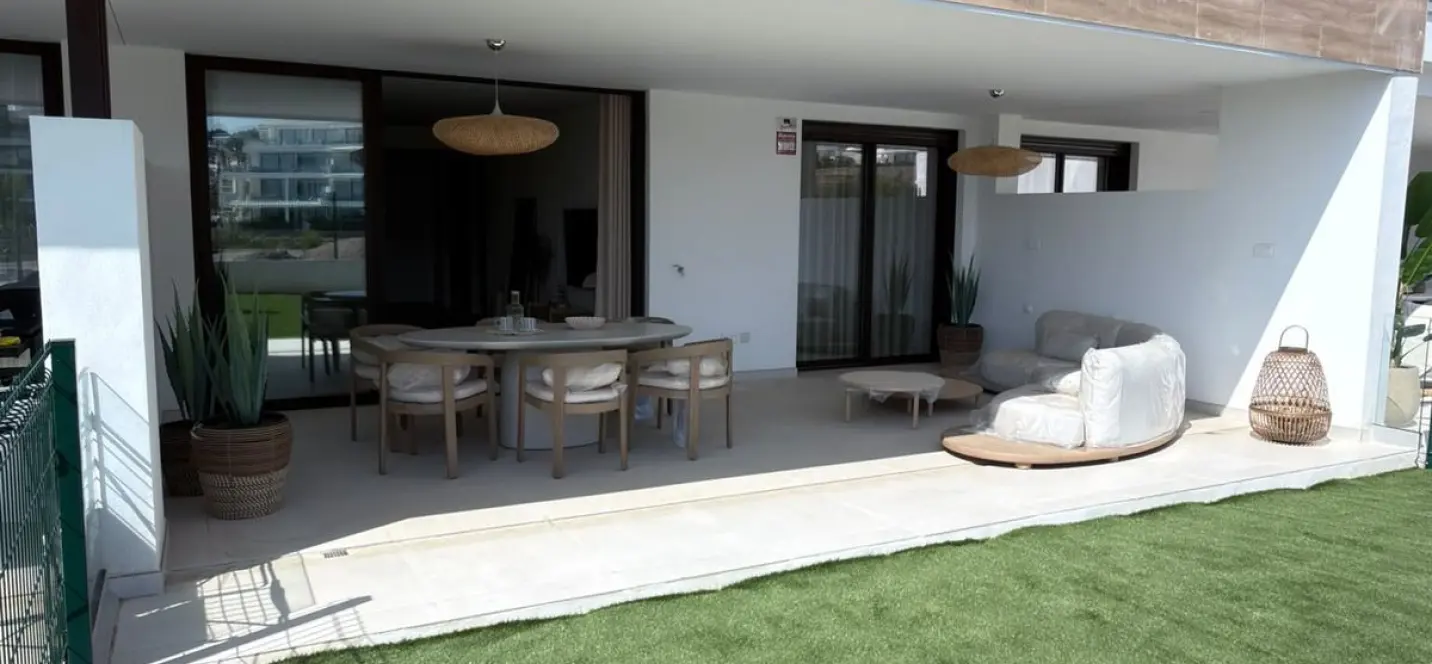 Venta de apartamento en planta baja en Fuengirola 2