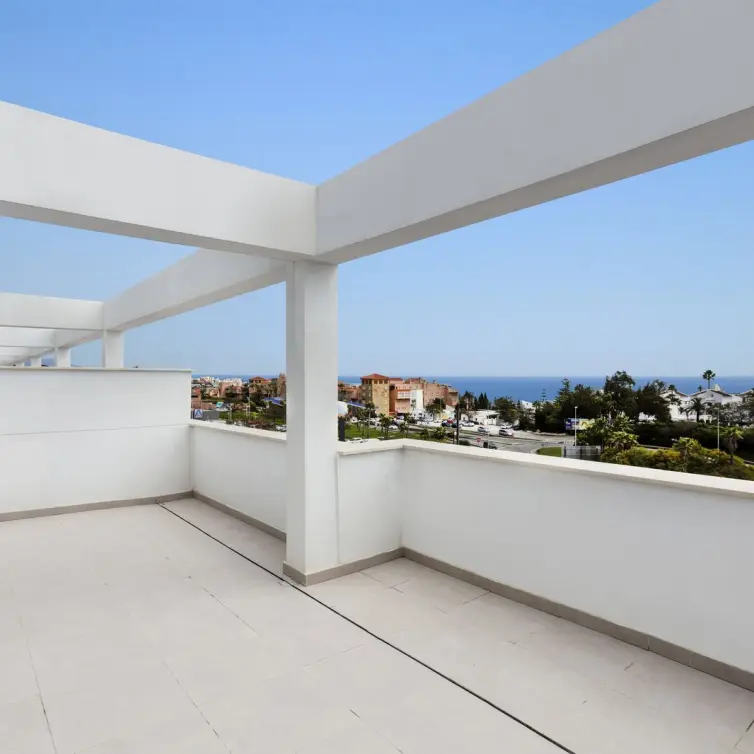 Venta de ático en Estepona