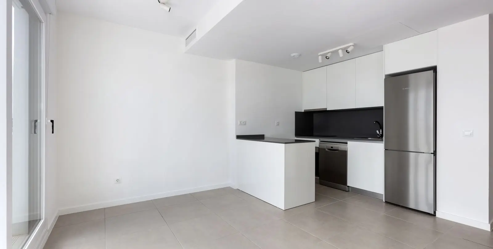 Продажа пентхауса в Estepona 11
