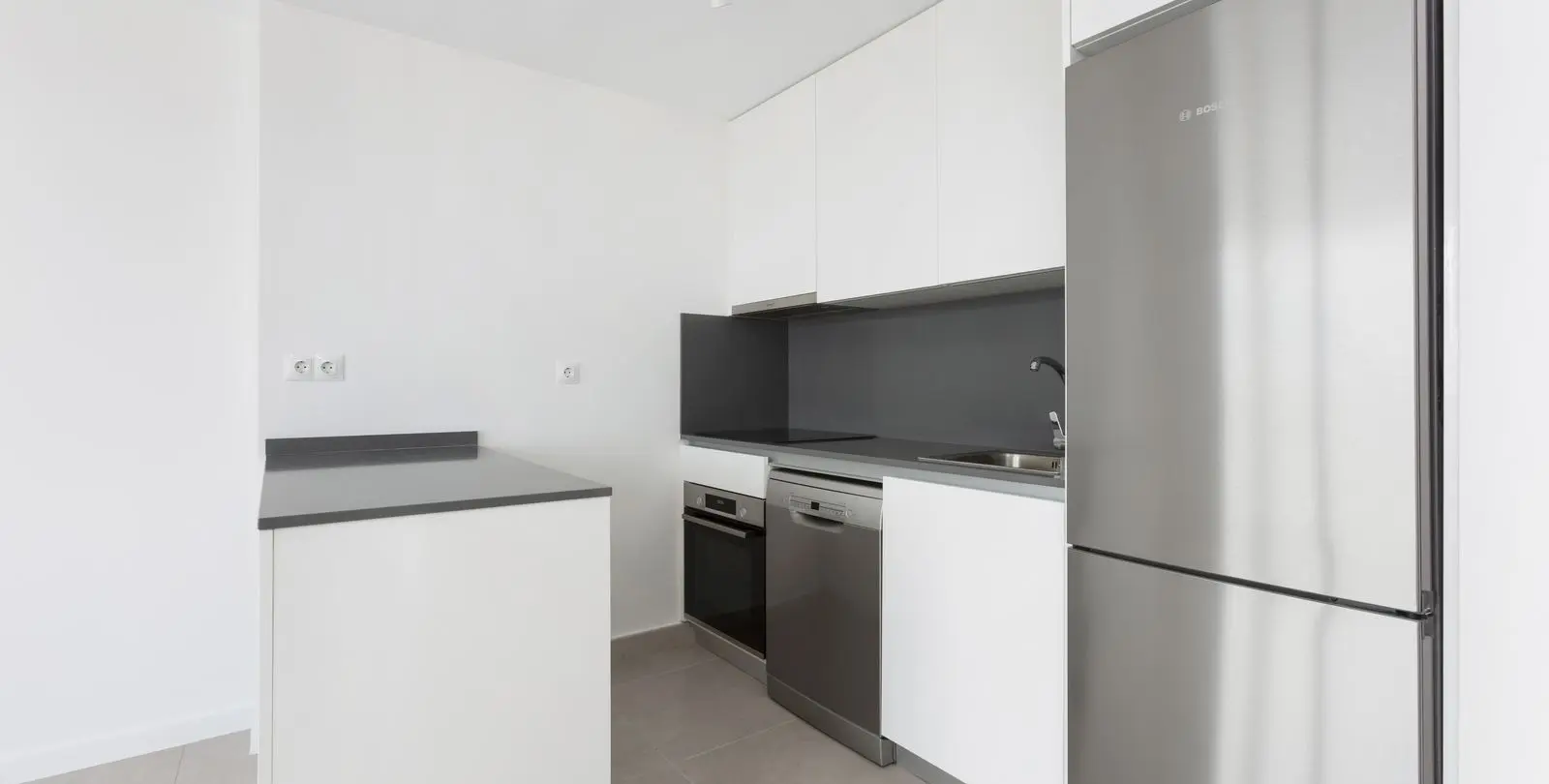 Продажа пентхауса в Estepona 12