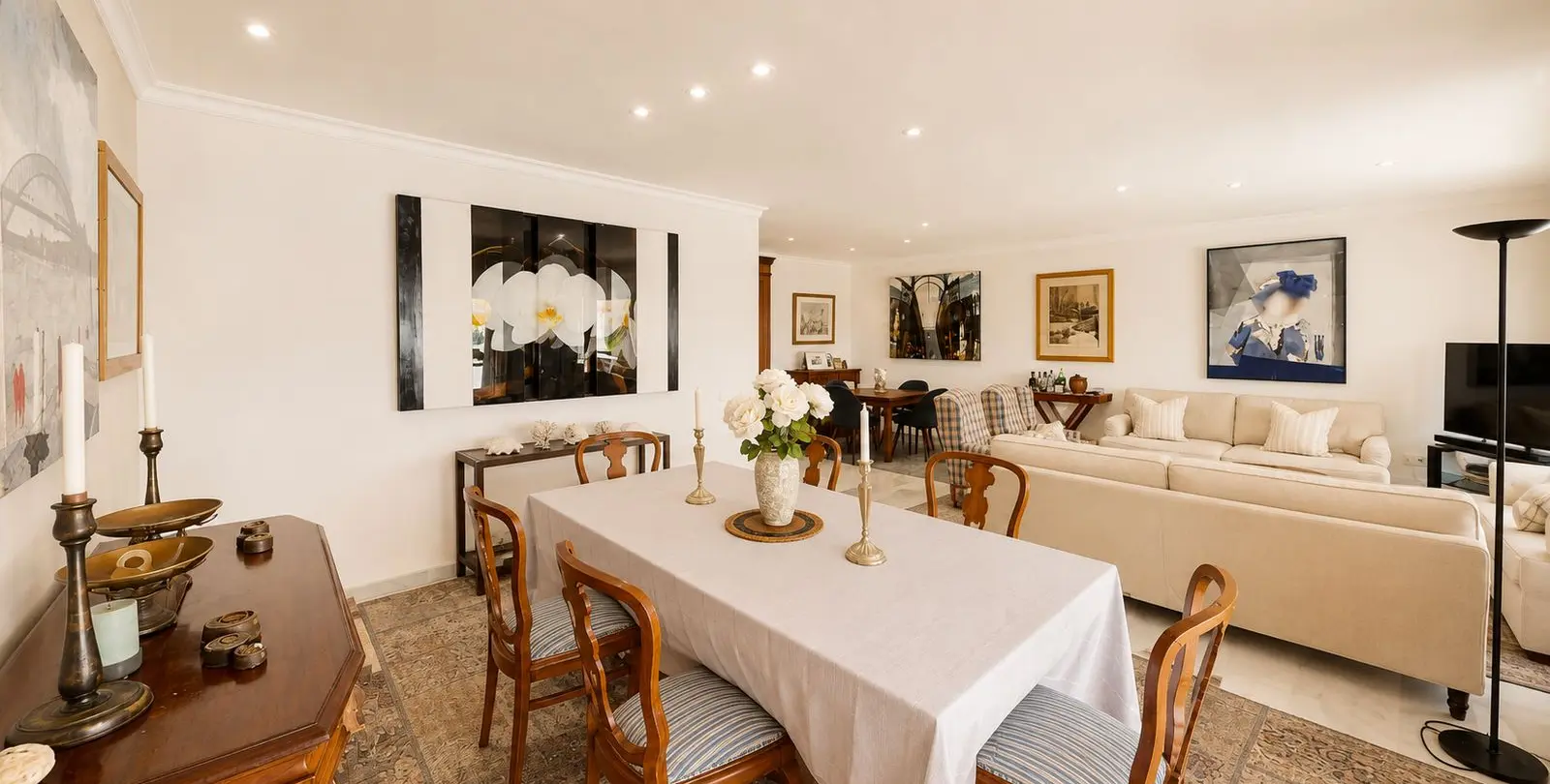 Sale of penthouse duplex in Guadalmina Baja 6