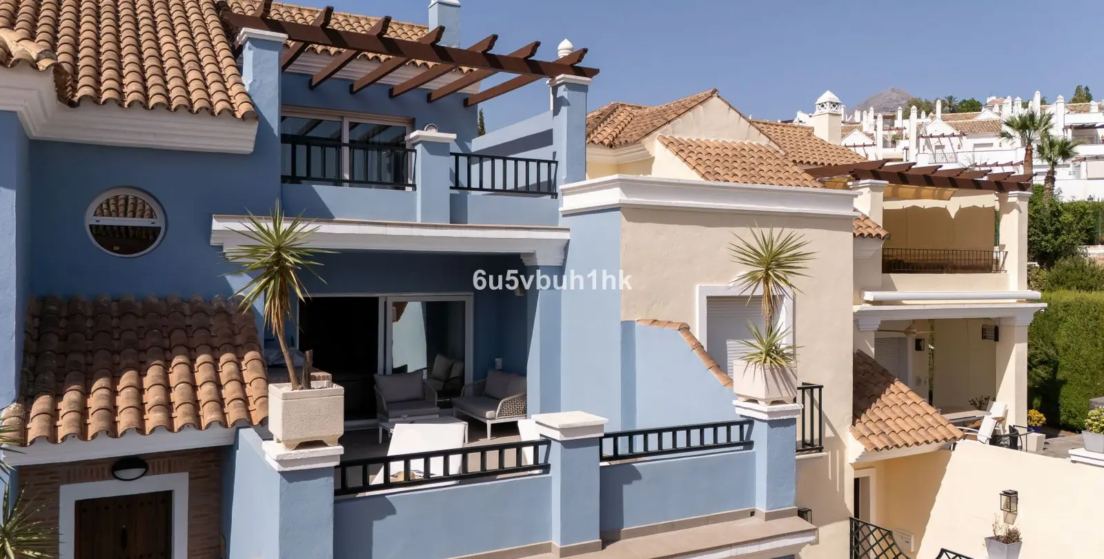 Sale of townhouse in Nueva Andalucía 2