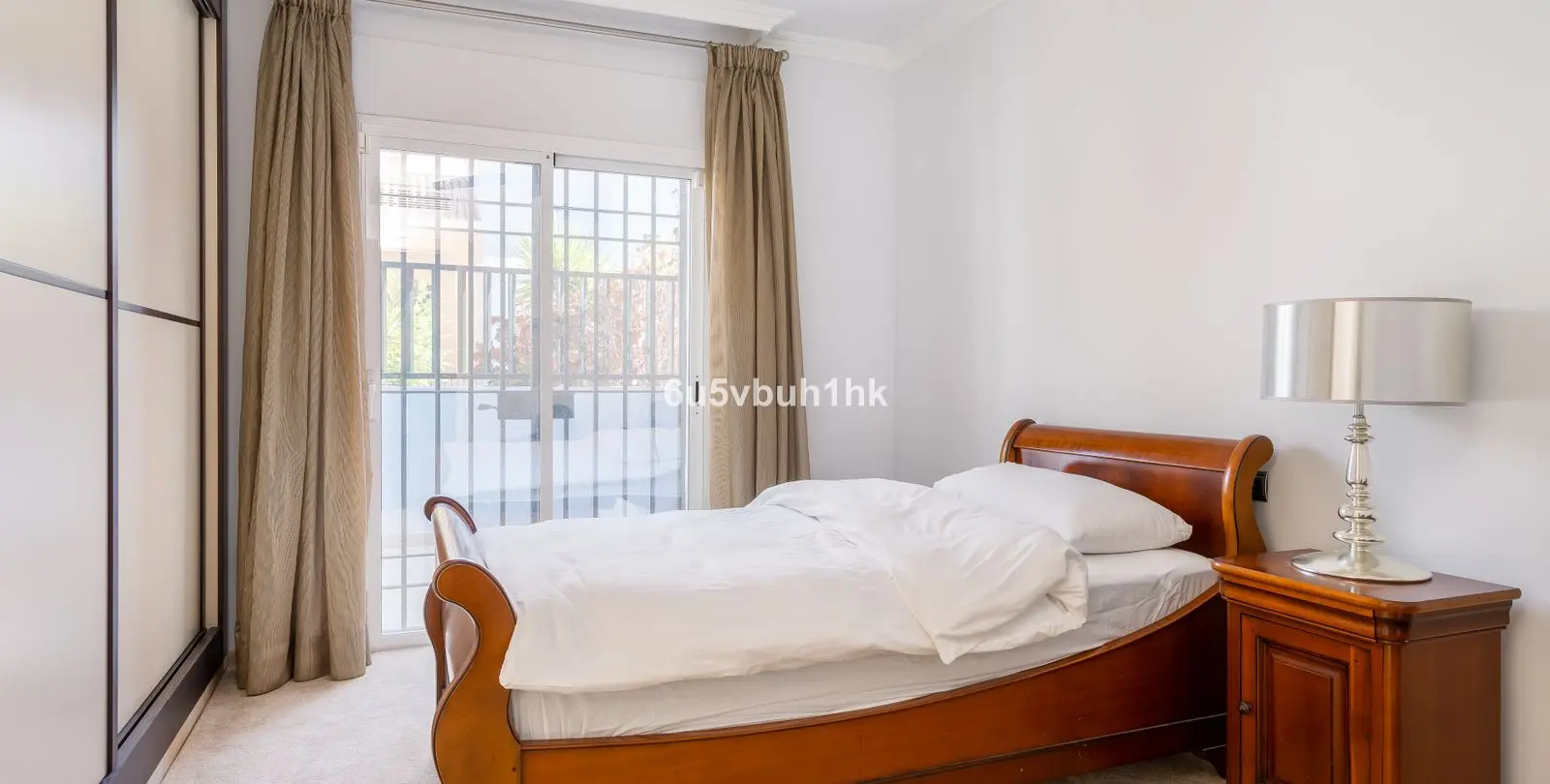 Sale of townhouse in Nueva Andalucía 11