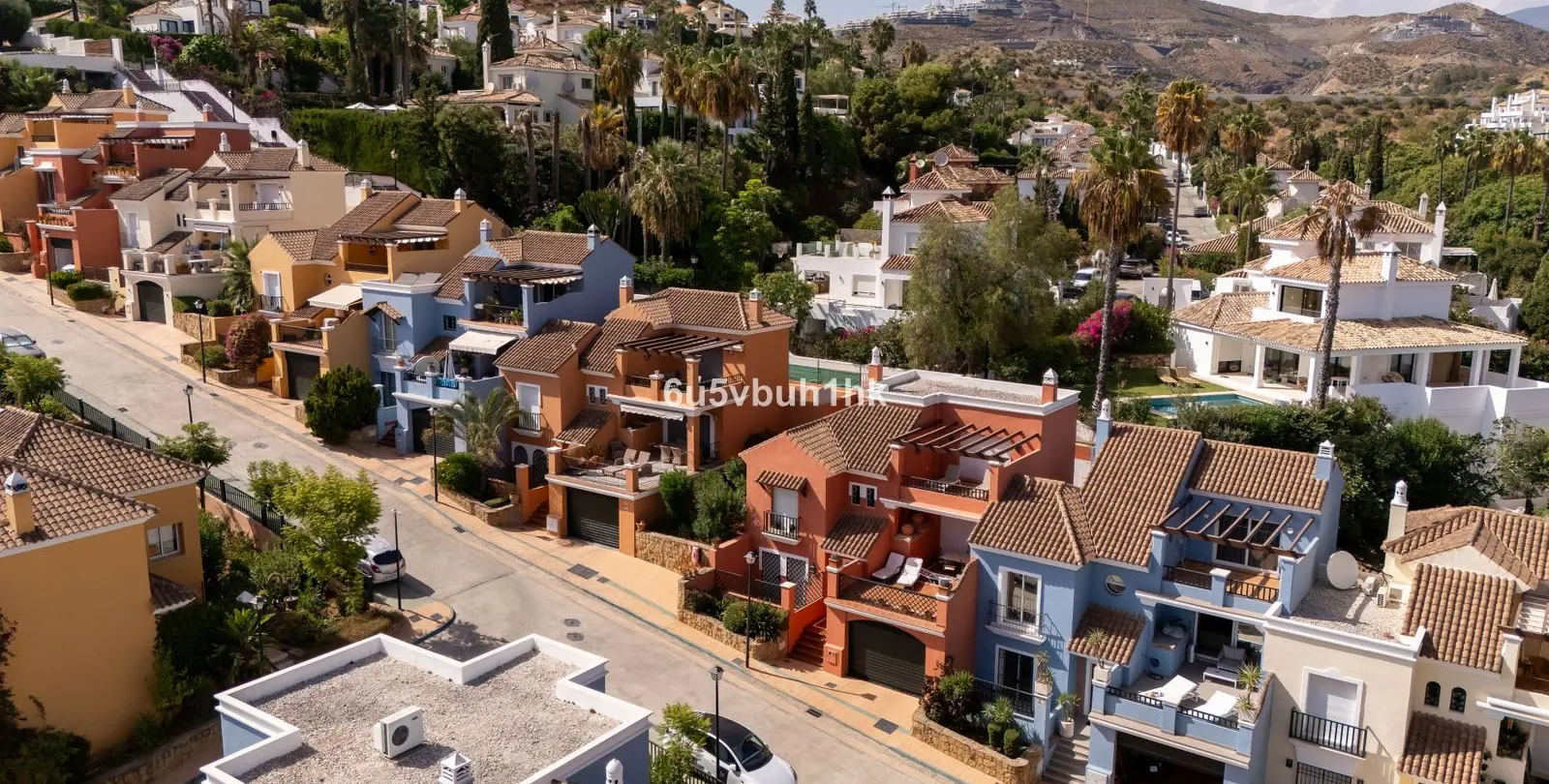 Sale of townhouse in Nueva Andalucía 26
