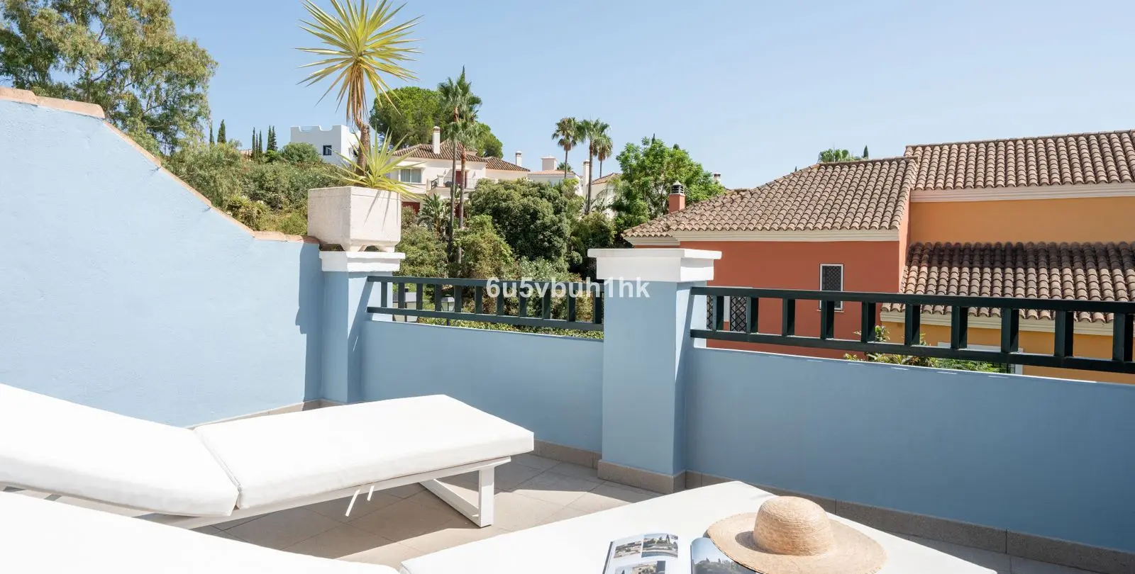 Sale of townhouse in Nueva Andalucía 28