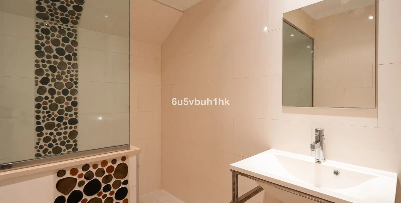 Sale of townhouse in Nueva Andalucía 24