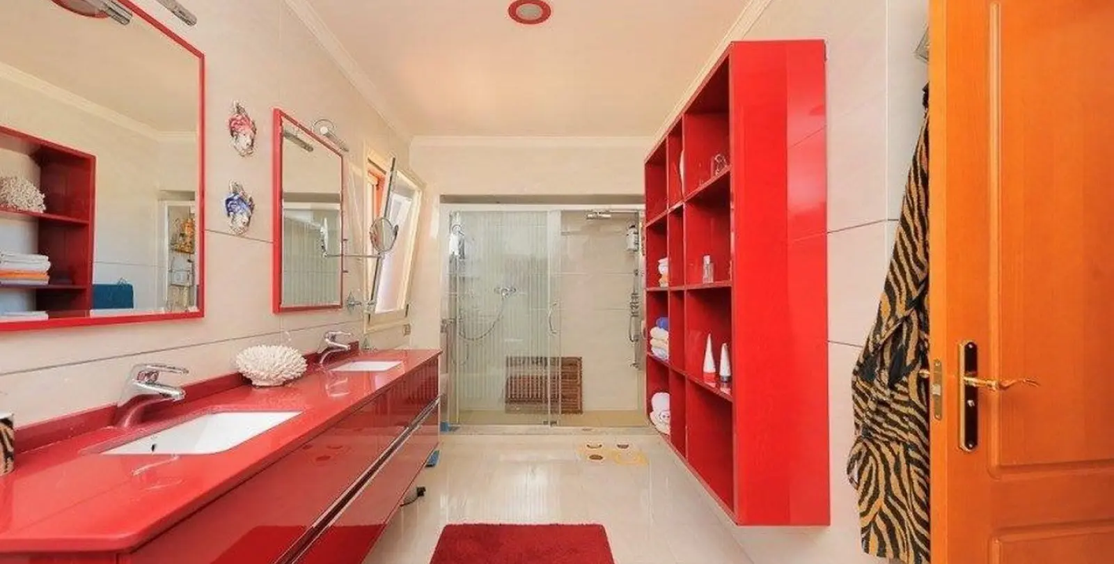 Venta de villa independiente en Playamar 20