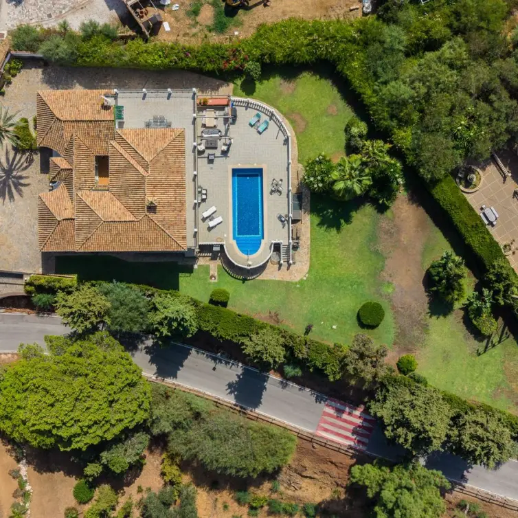 Venta de villa independiente en El Chaparral