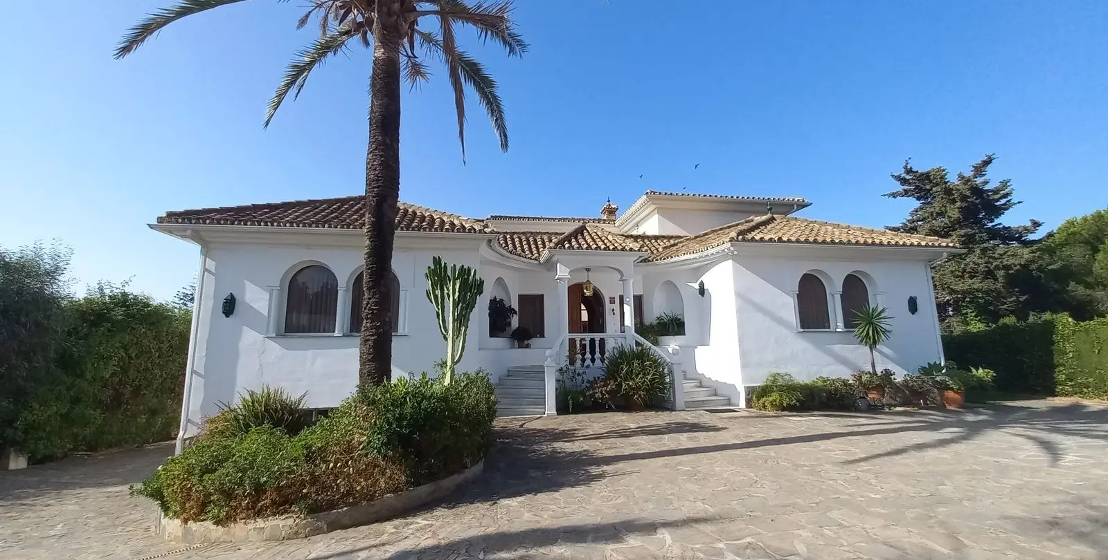 Venta de villa independiente en El Chaparral 2