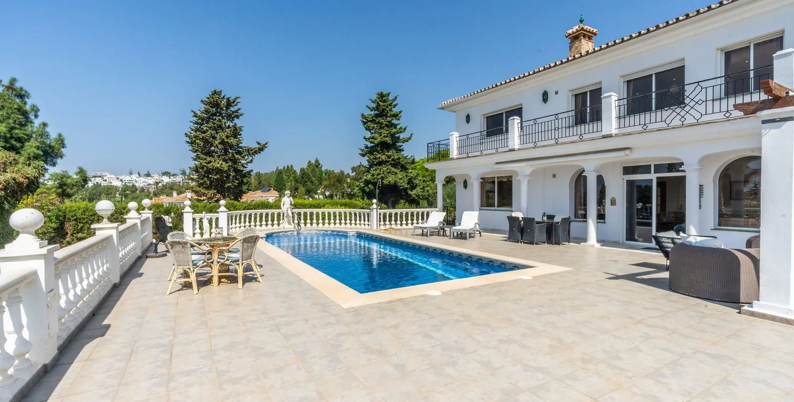 Venta de villa independiente en El Chaparral 3