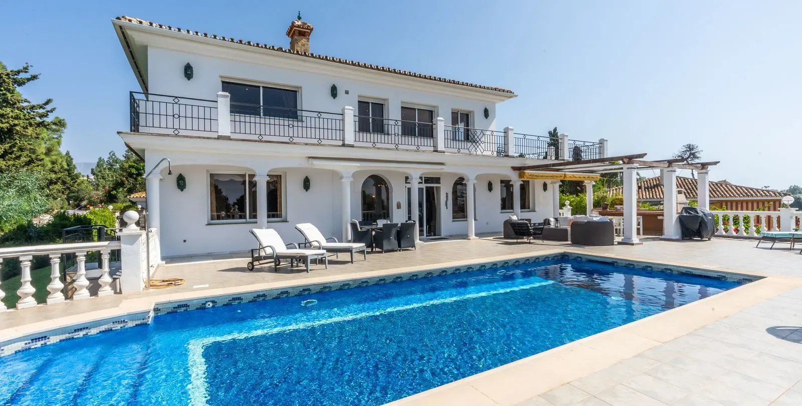 Venta de villa independiente en El Chaparral 5
