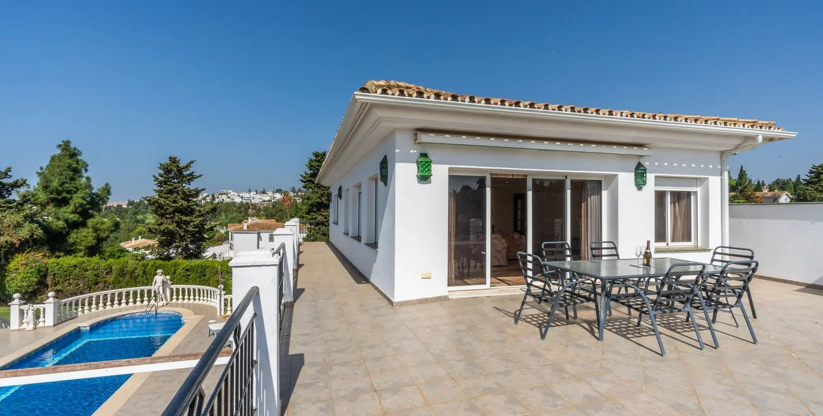 Venta de villa independiente en El Chaparral 20